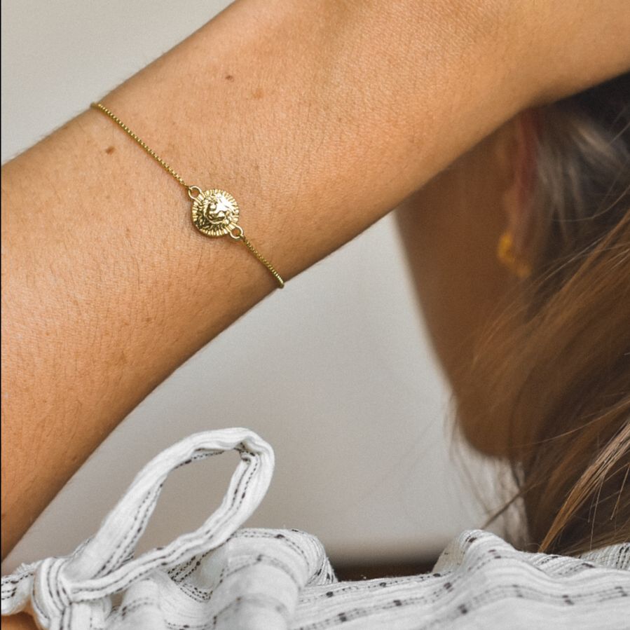 Leo Gold Zodiac Coin Bracelet - Rachel Jackson - Silverado Jewellery