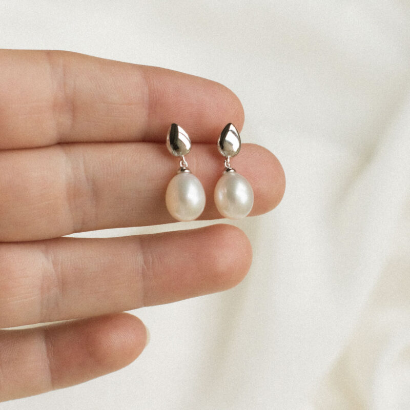 Pebble Pearl Droplet Earring - Kit Heath - Silverado Jewellery