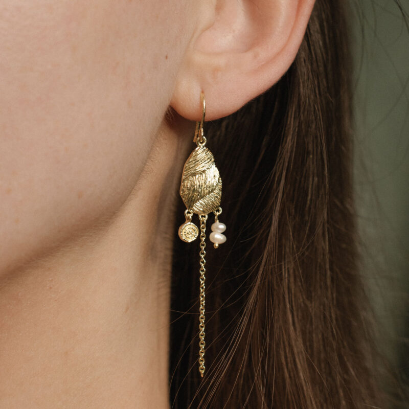 Conch Shell and Pearl Drop Earring - Pure By Nat - Silverado Jewellery