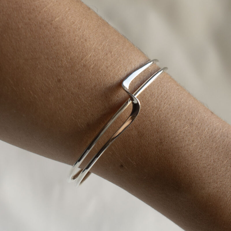 Silver Wave bangle - Silverado Jewellery