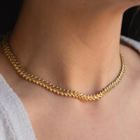 Gold v-link chain necklace - Amie Paris - Silverado Jewellery