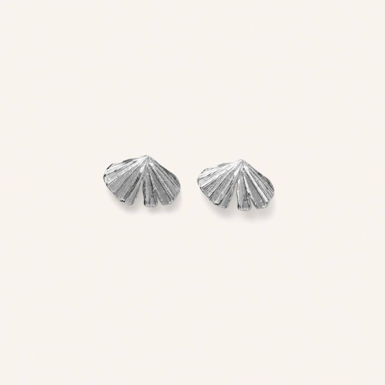 Silver autumn leaf stud earrings - Pernille Corydon - Silverado Jewellery