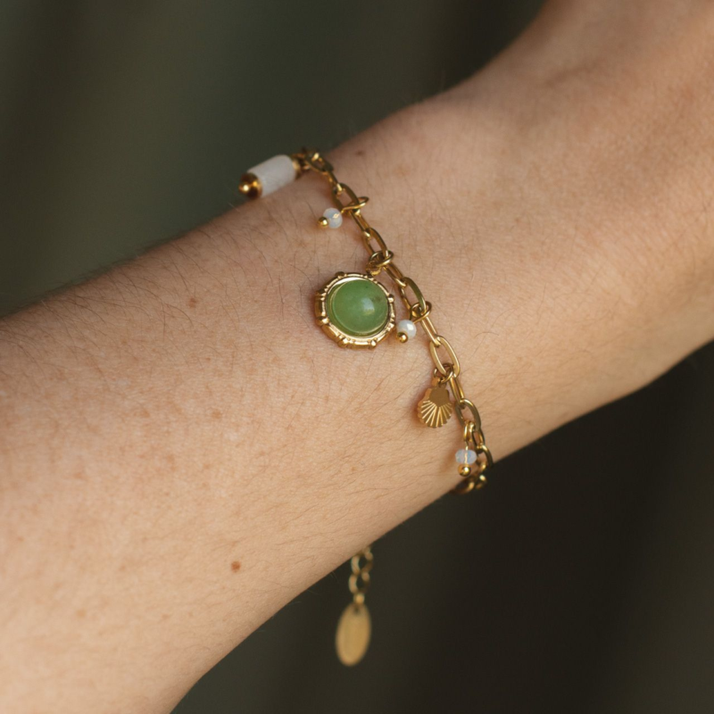 Luna Shell and Green Stone Bracelet