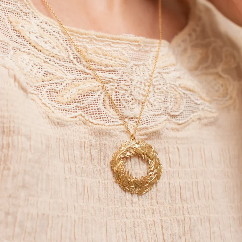 Alex Monroe Gold Feather Wreath Necklace Exclusive - Feather Wreath Necklace