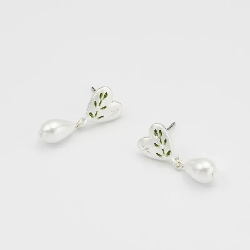 Silver Niva Mistletoe Pearl Drop Earrings