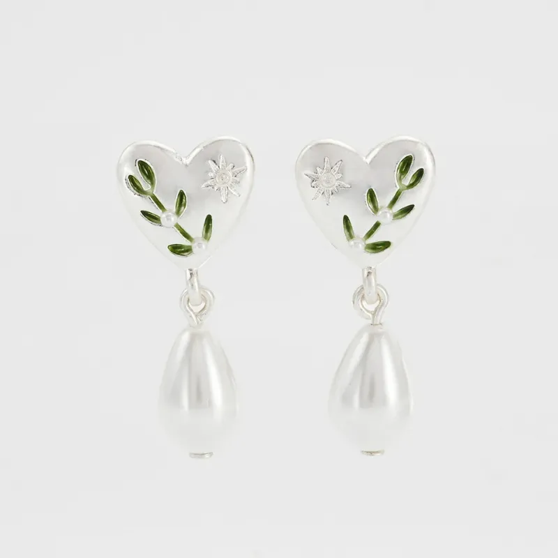 Silver Niva Mistletoe Pearl Drop Earrings