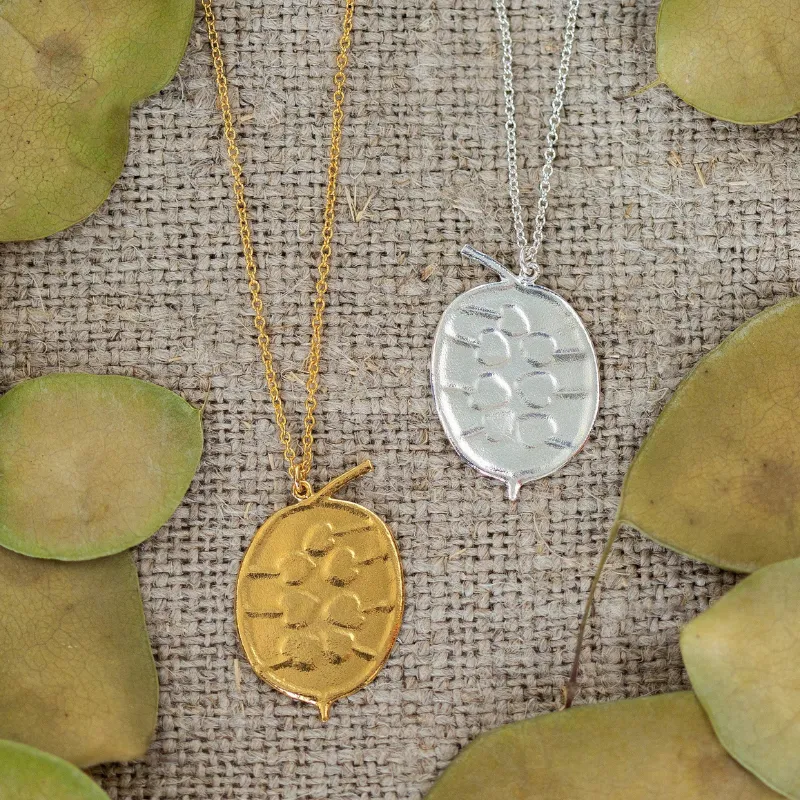 Honesty Pod Necklace With Heart Shaped Seeds