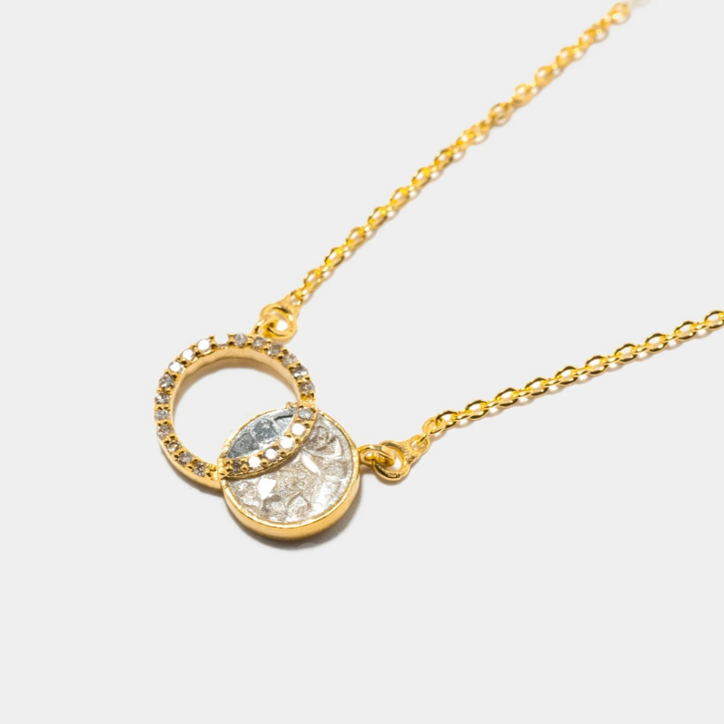 Tiid Pendant Necklace